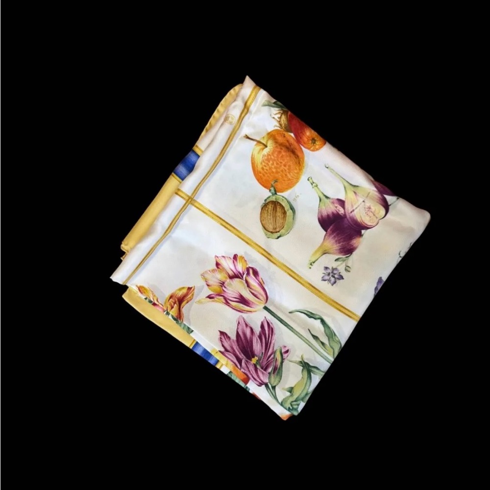 Gucci Floral print scarf